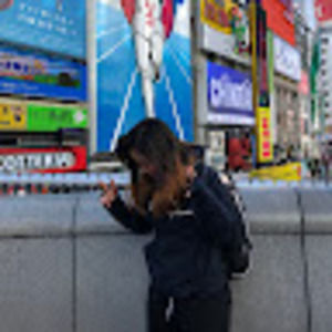 Meet your Posher, Stefani